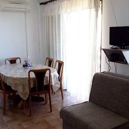 Apartment Zdenka Raša Εξωτερικό φωτογραφία