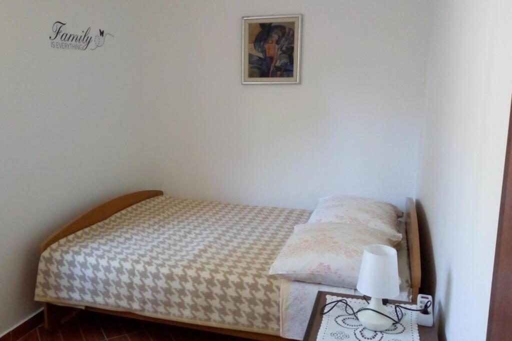 Apartment Zdenka Raša Εξωτερικό φωτογραφία